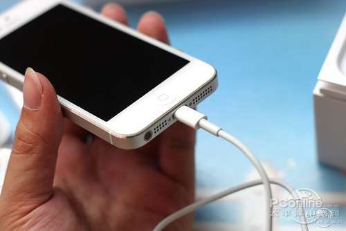 全球最薄智能手机排行榜TOP5 2013年最新榜单 2013全球超薄智能手机排行榜推荐