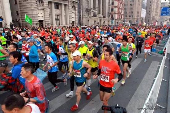 2016年全民健身调查报告: 年度热词跑步仅第三