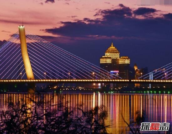 中国第二大城市是哪个,中国十大城市排名(北京位居第二)