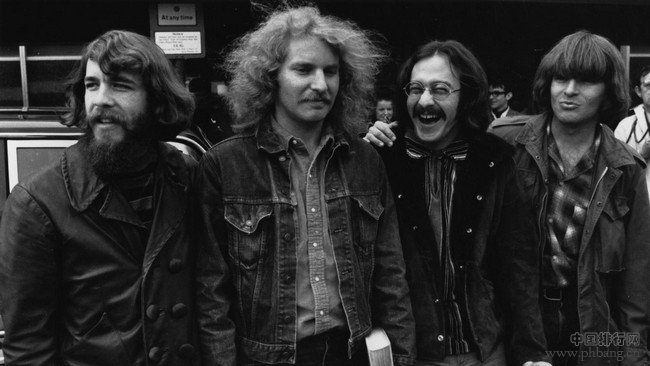 克里登斯清水复兴合唱团 Creedence 美国著名十大摇滚乐队