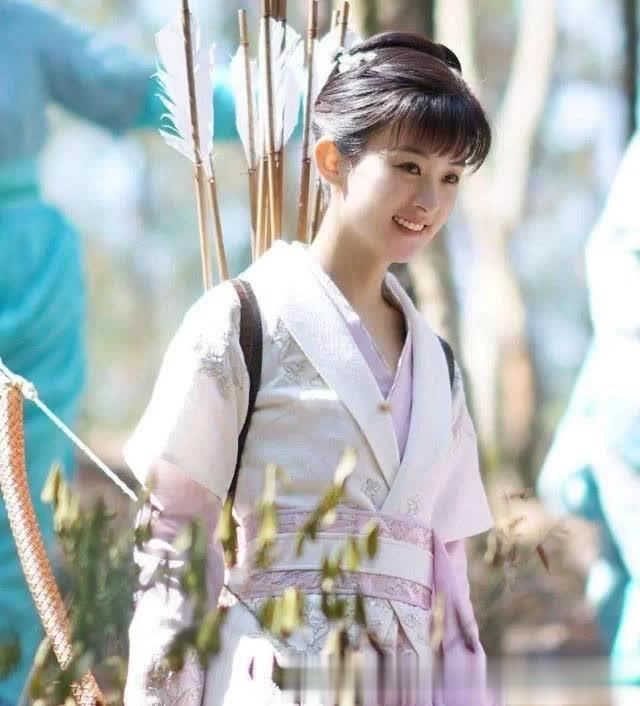 古装美女TOP10排行榜,鞠婧祎排第四,第一竟然是“她”!