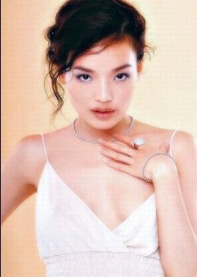 揭秘十大色情片女神隐退后的现状
