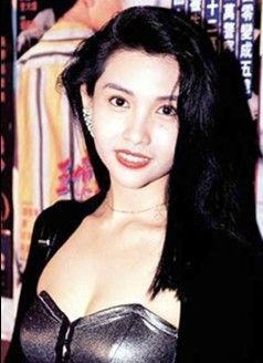 揭秘十大色情片女神隐退后的现状(3)