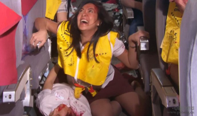 世界空难史上十大不可思议的生还奇迹