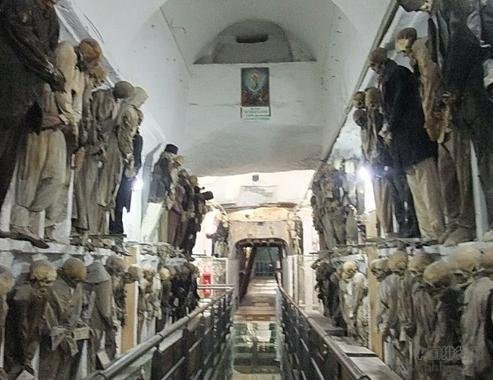 人类历史上最糟糕的七大建筑(3)