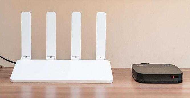 荣耀路由器X3和小米路由器4A对比_荣耀路由器X3和小米路由器4A评测