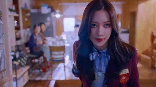 女神降临女主跳舞放的歌_女神降临女主跳舞的音乐