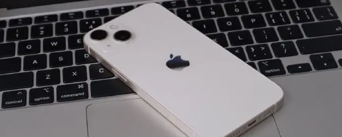 苹果12和苹果13的区别在哪里_哪个更值得买