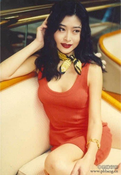 香港十大豪门阔太身家财富排行