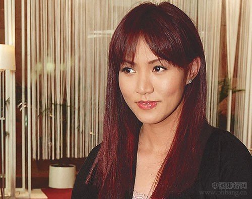 香港十大豪门阔太身家财富排行