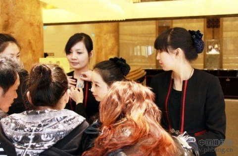 2013年各行业最牛年终奖排行榜