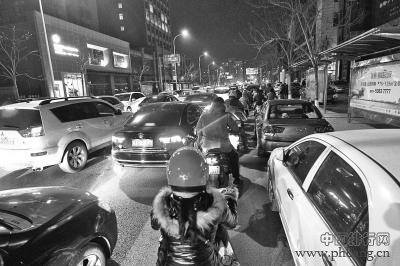 拥堵排行榜郑州第13 市民不服吐槽：不堵才稀奇