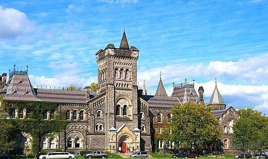 连续11年加拿大排名第一的顶尖名校是哪所大学