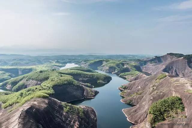 中国城市经济实力百强榜出炉，湖南有6个城市上榜，总数量全国排名第5位！