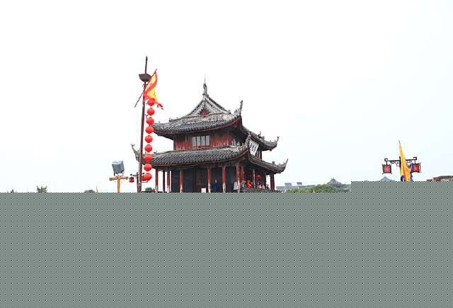 中国第一个拥有4座高铁站的城市，全国排名第8，却没飞机场