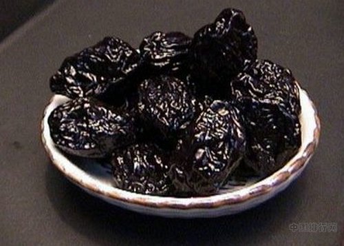 小编推荐 越黑越营养的10大食物