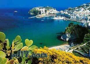 世界上最受欢迎的十大海岛Top10排名